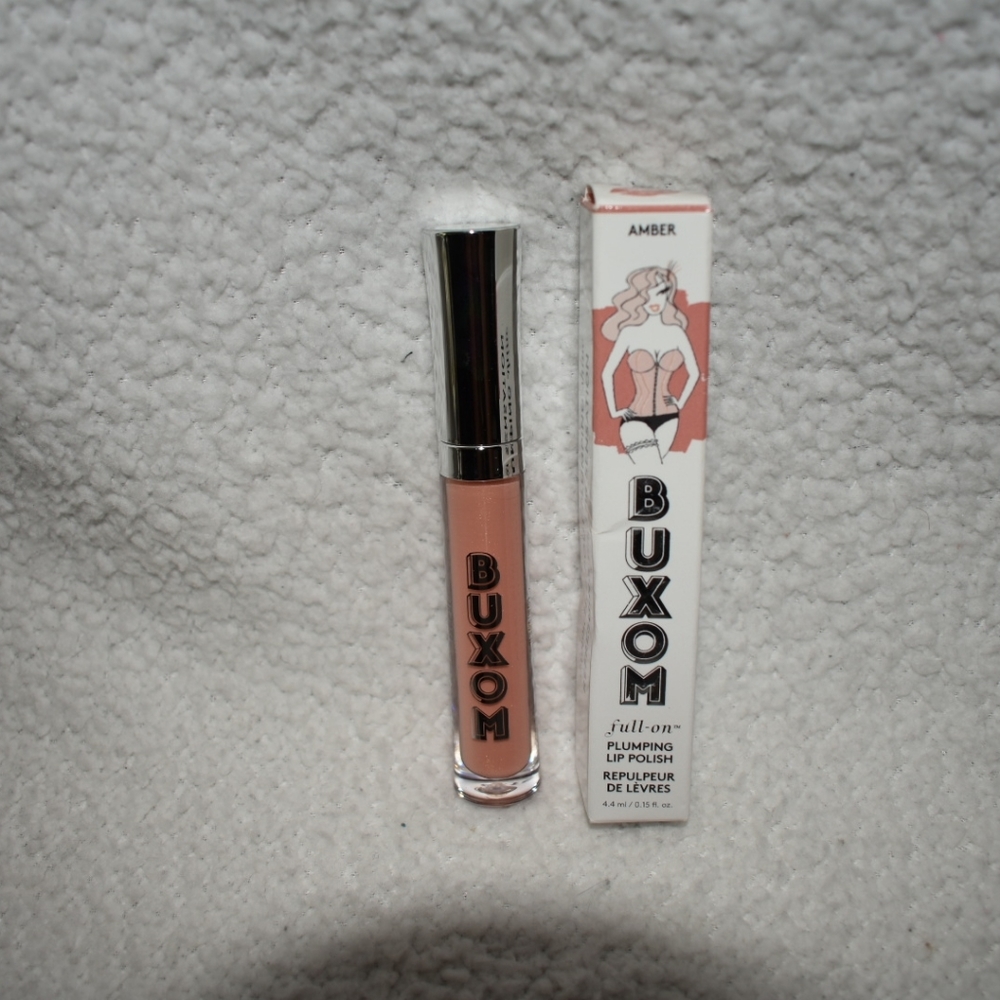 Buxom lipgloss